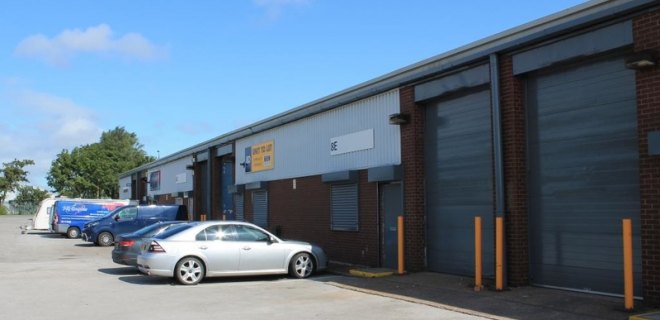 Industrial unit to let Langthwaite Grange Industrial Estate, South ...